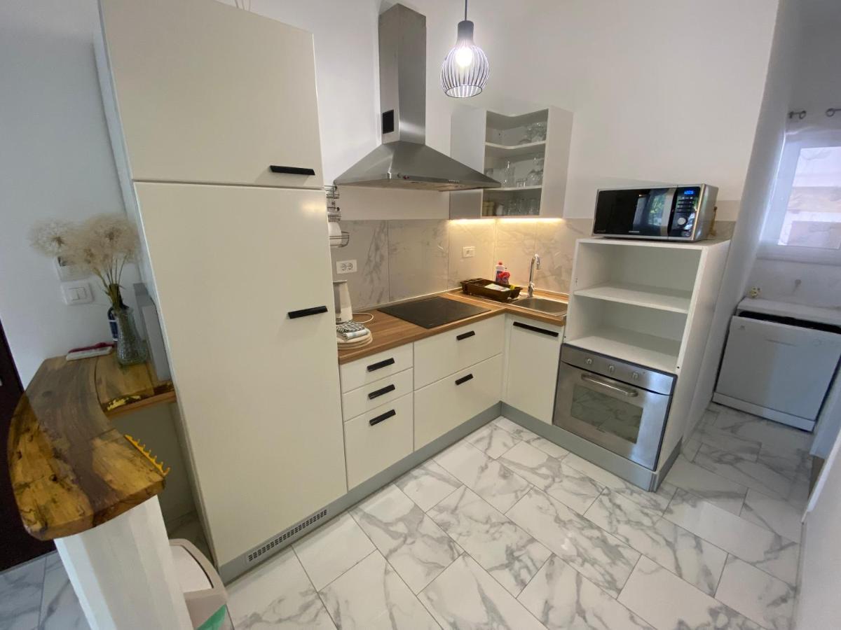 Sunrise Luxury Apartments - U2Adria Dugi Rat Exterior photo